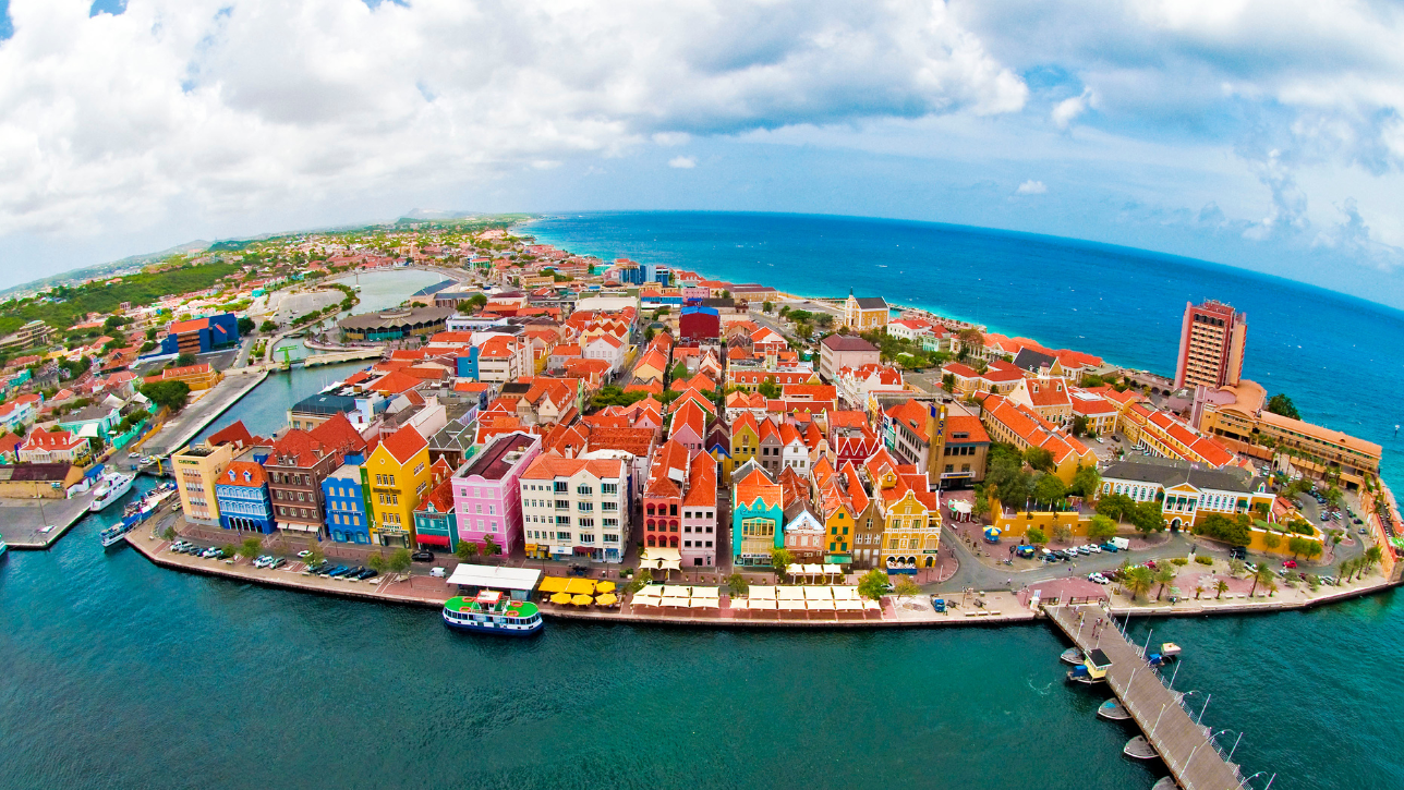 Curaçao – Caribbean Paradise Without the Storms